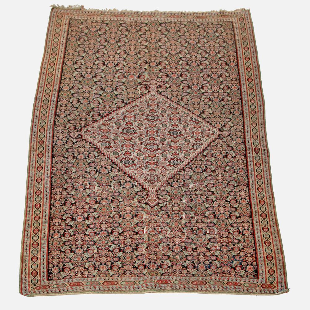 Contextual woven textile image for Chinese tapestry appraisal