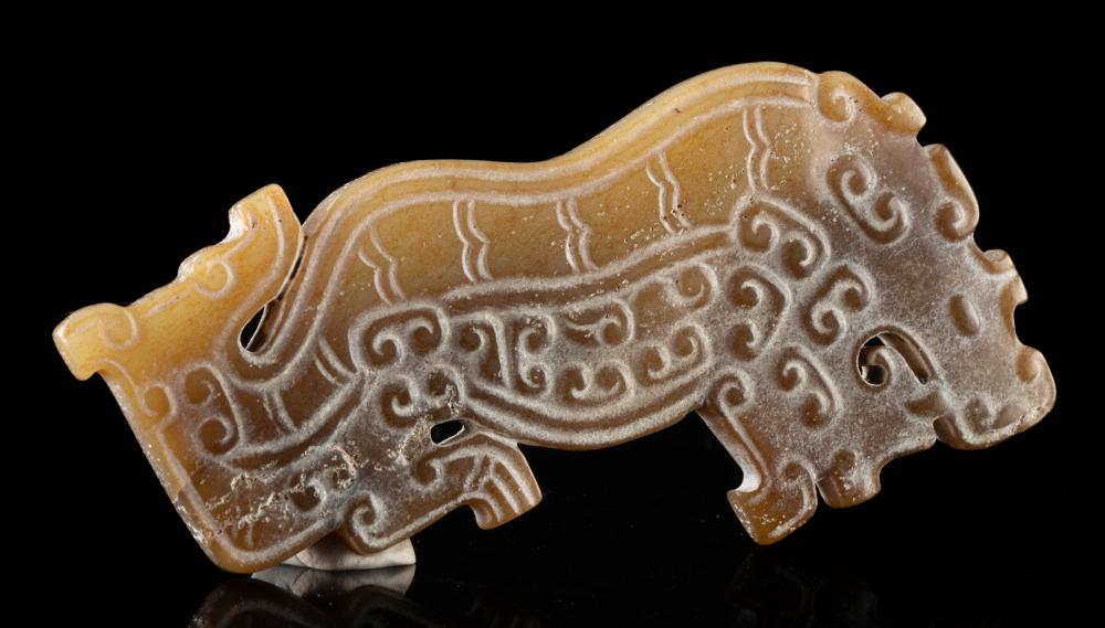 Auction comp thumbnail for Chinese Nephrite Jade Carving of Mythical Beast (Artemis Gallery, Lot 113A)