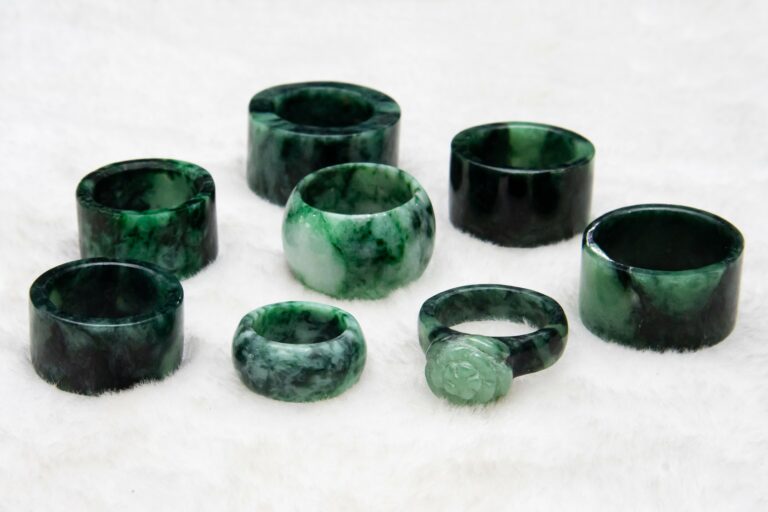 antique jade jewelry